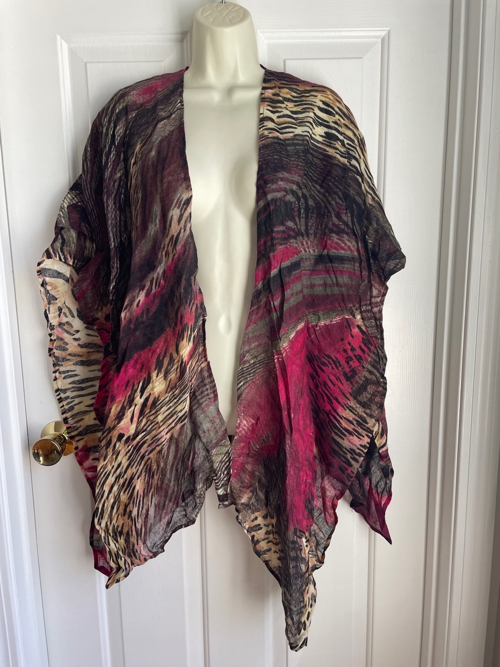 Chico's One Size Covering Wrap Top 100% Linen NWT $79 Mixed Pattern Open Front